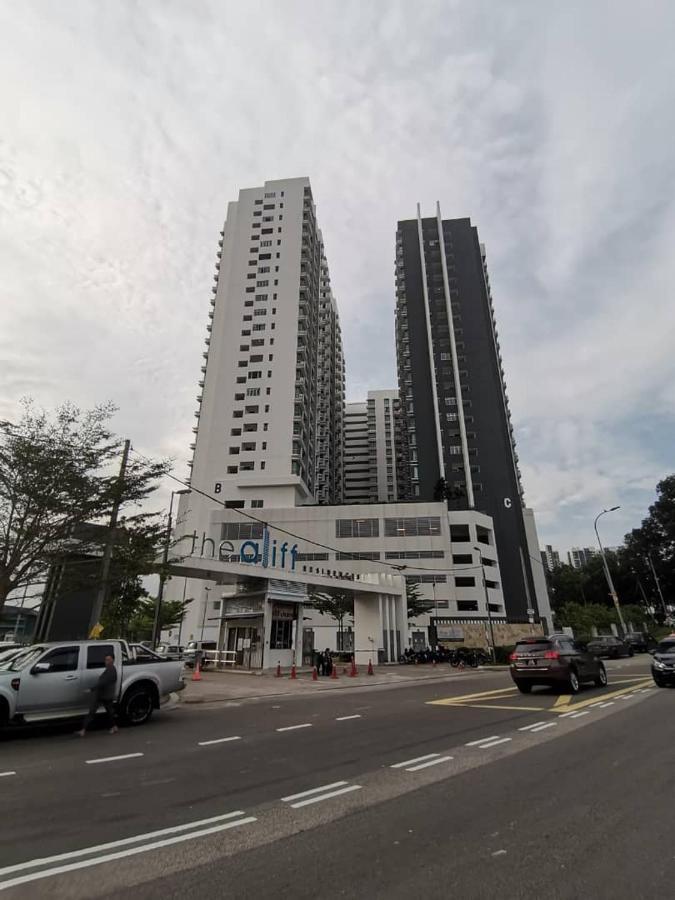 Aliff Residences 艾麗軒 Johor Bahru Exterior foto